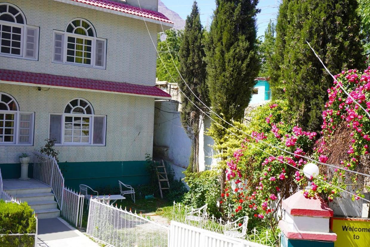 Hotel Dewanekhas 스카르두 외부 사진