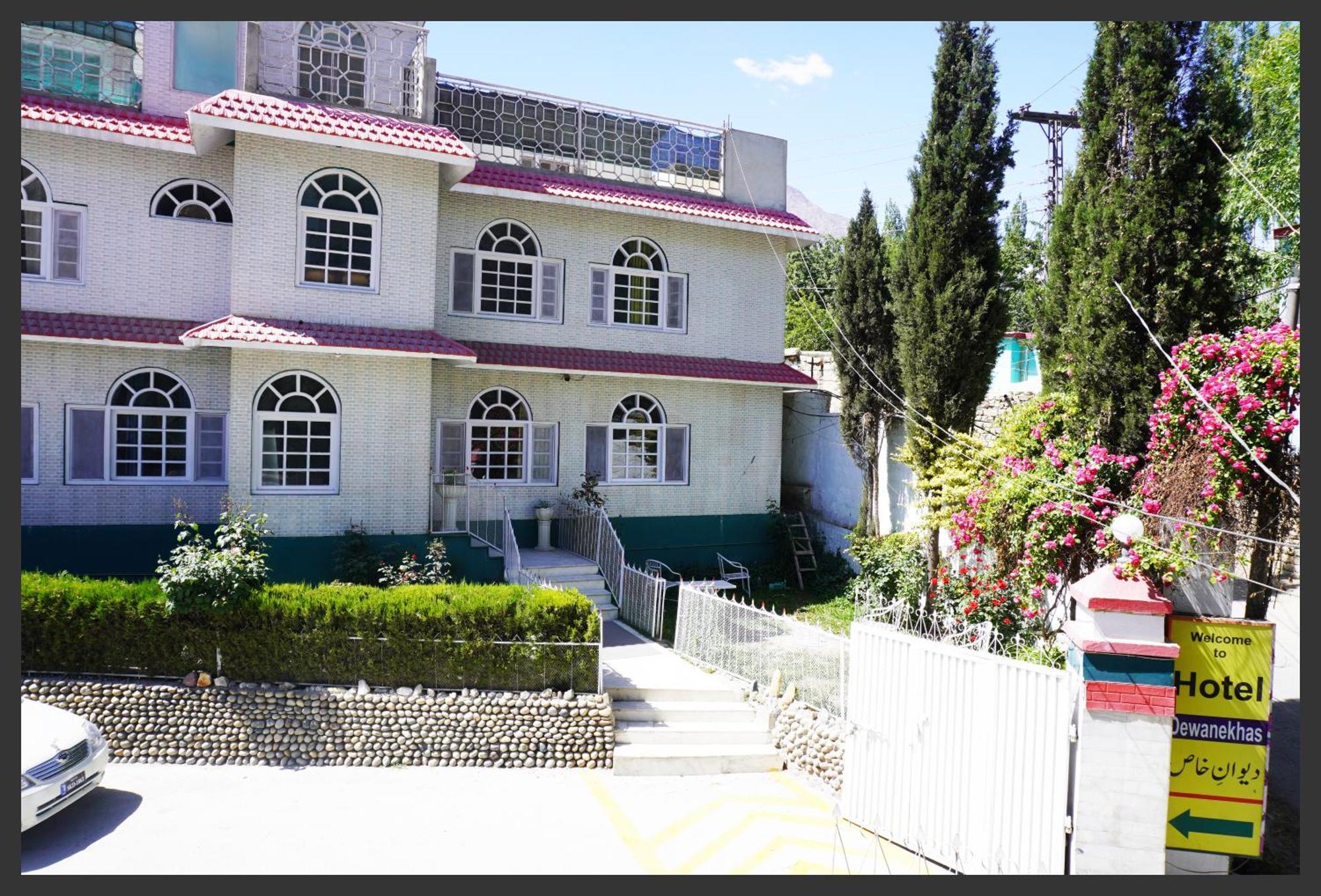 Hotel Dewanekhas 스카르두 외부 사진